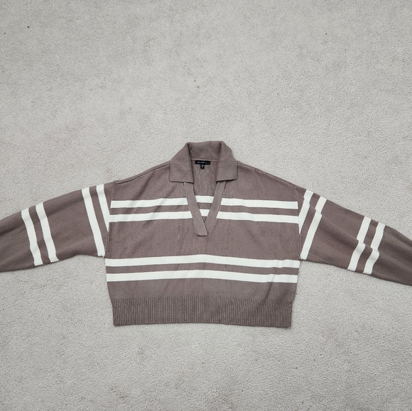 Dynamite cropped style collared sweater - Picture 2 of 2